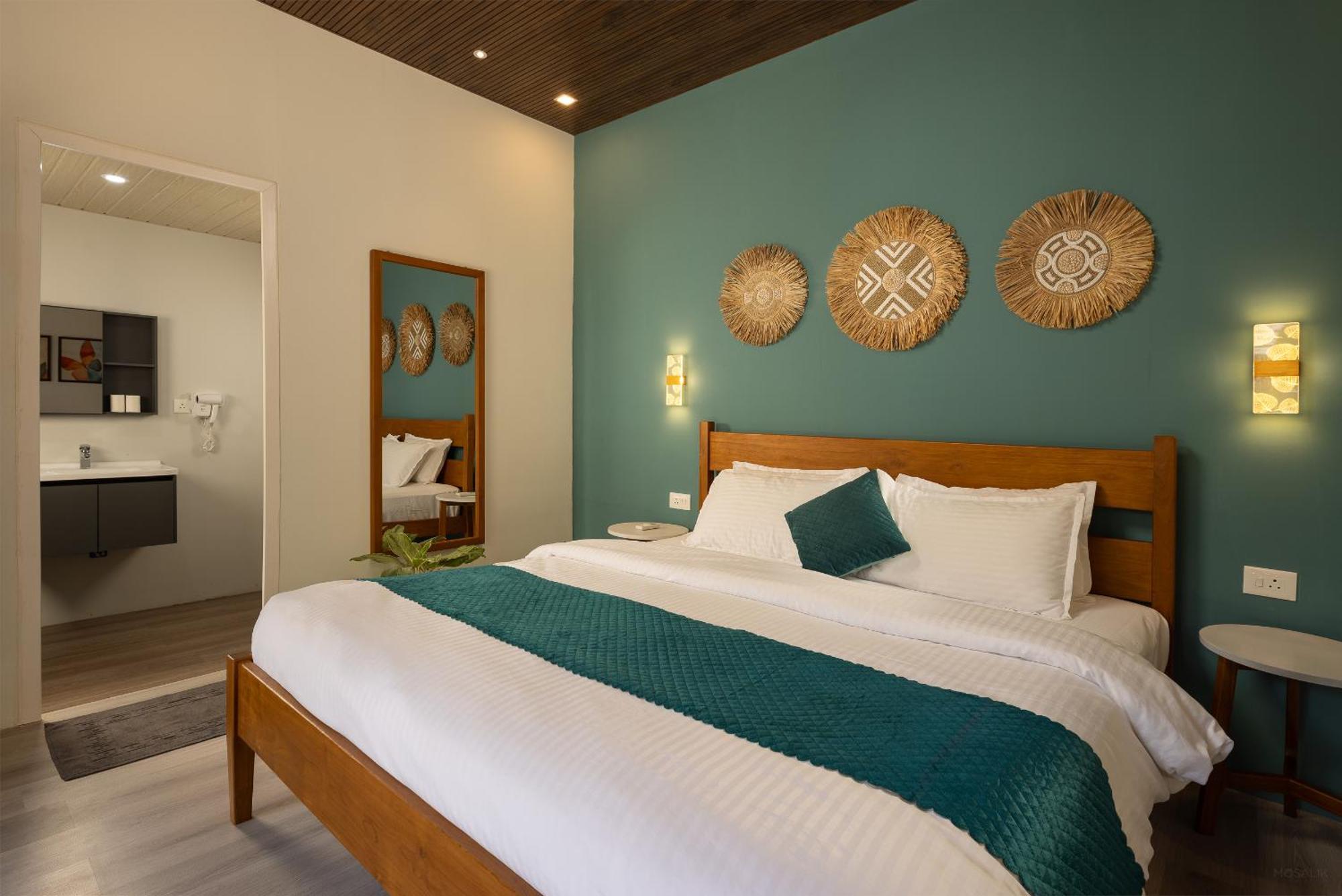 Royal Touch Beach Huts 帕罗林 外观 照片